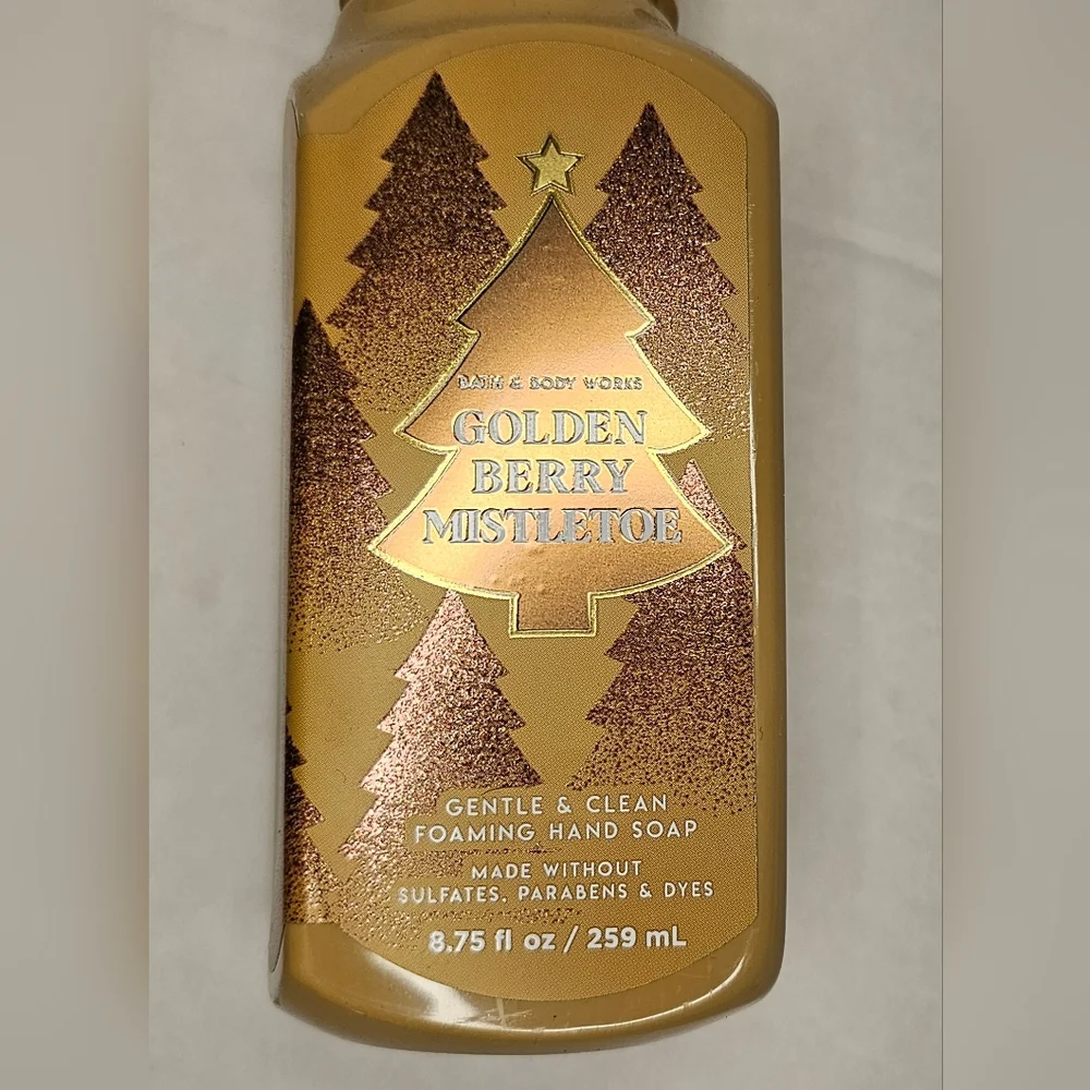 [Bath & Body Works] Golden Berry Mistletoe Foaming Hand Soap